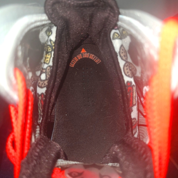 Nike LeBron 19 Fast Food size 8 - Picture 5 of 7